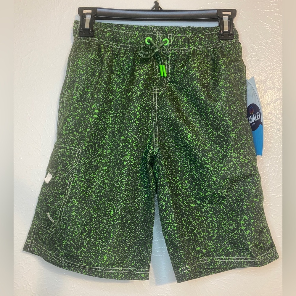 NWT Hanalei Bay Swim Shorts Boys Medium 10/12 Green Black